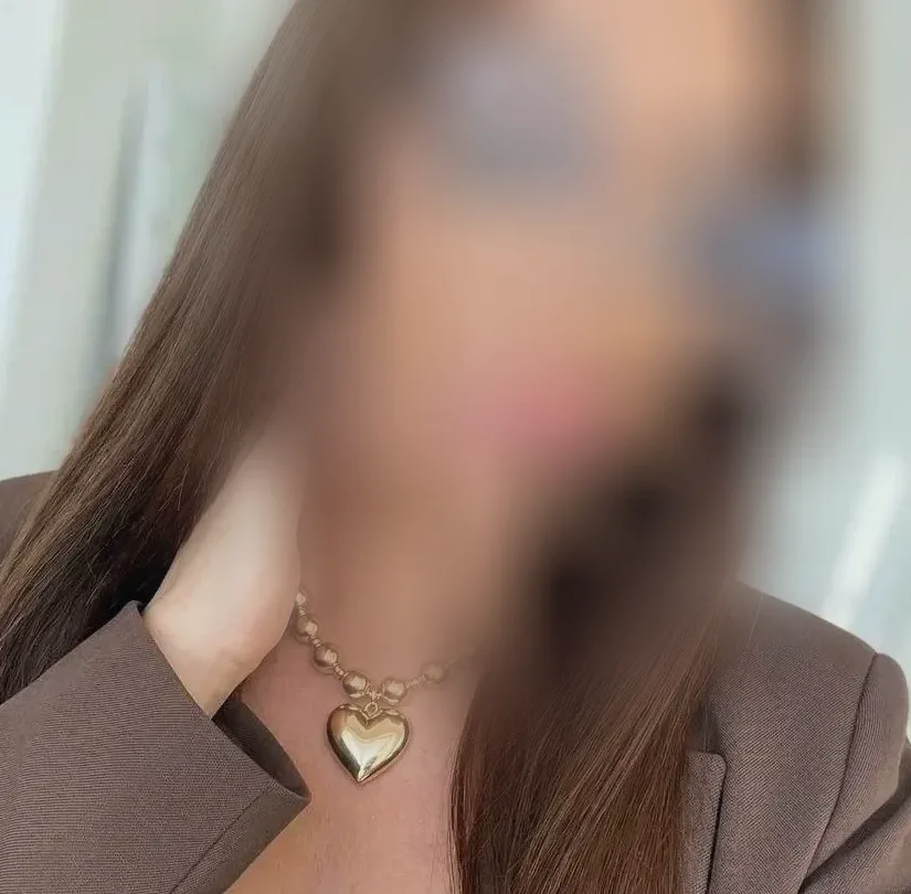 Amber, 36