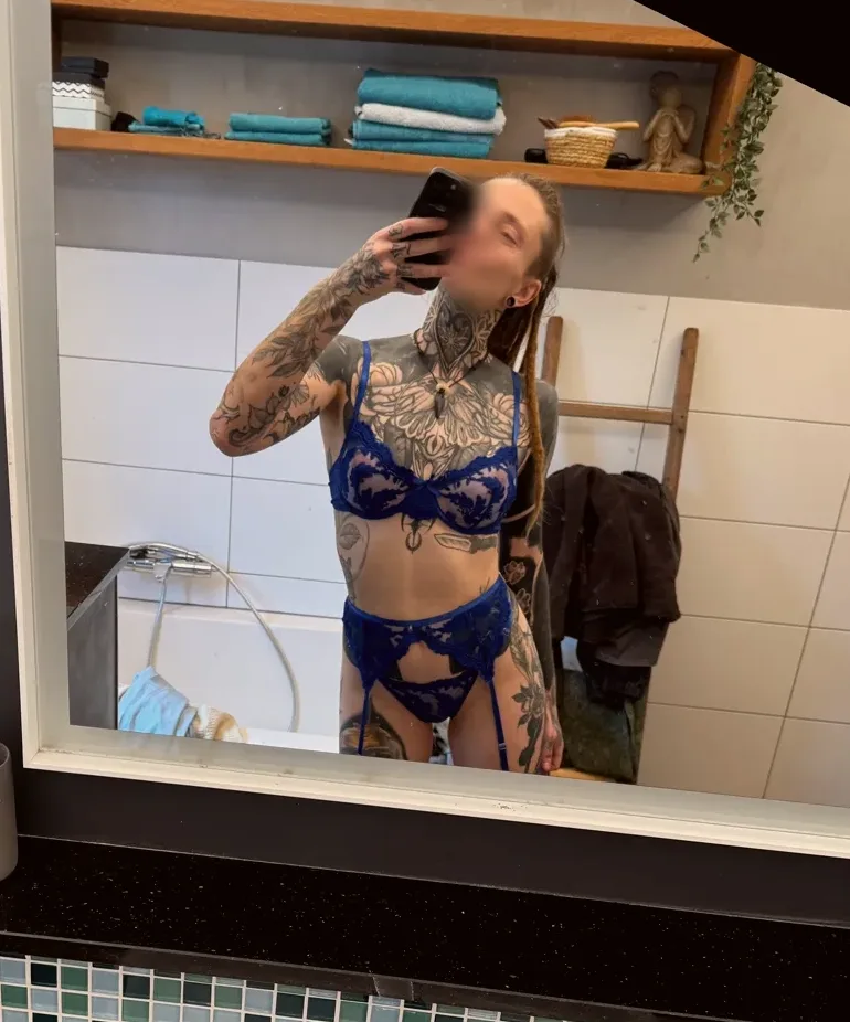 Bethan, 30