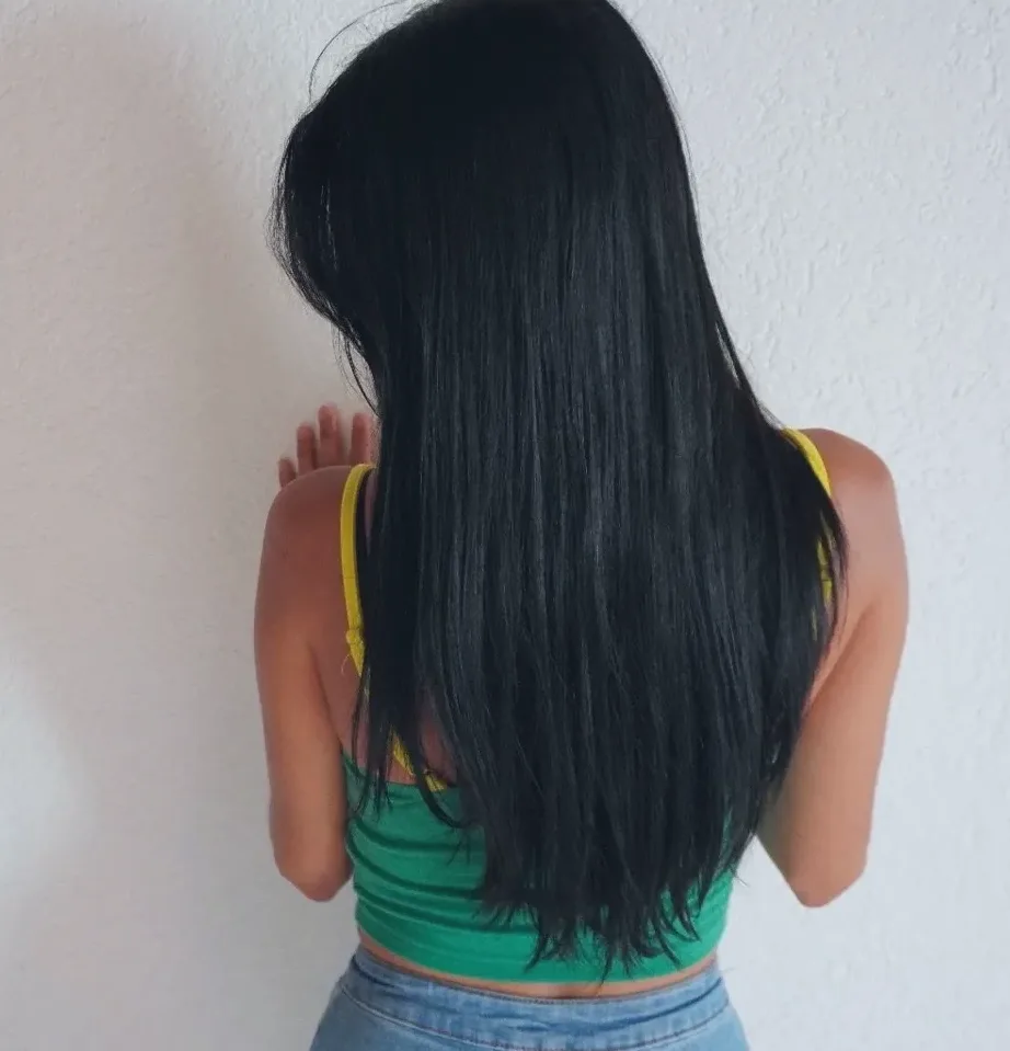 Poppy, 28